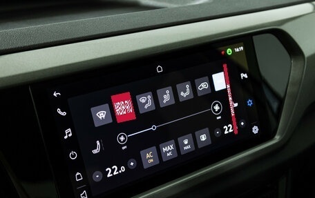 Volkswagen Taos, 2021 год, 2 300 000 рублей, 18 фотография