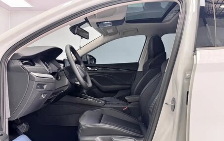 Skoda Octavia IV, 2023 год, 1 750 000 рублей, 11 фотография