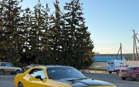 Dodge Challenger III рестайлинг 2, 2009 год, 1 150 000 рублей, 1 фотография