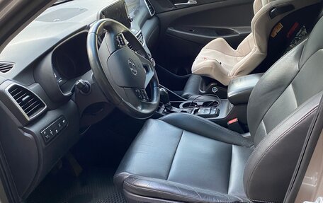 Hyundai Tucson III, 2019 год, 2 600 000 рублей, 9 фотография