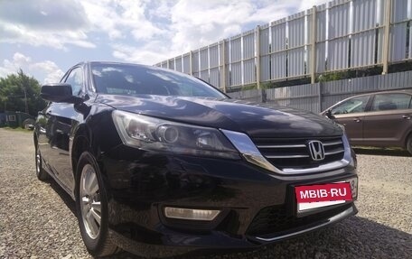 Honda Accord IX рестайлинг, 2013 год, 1 300 000 рублей, 5 фотография