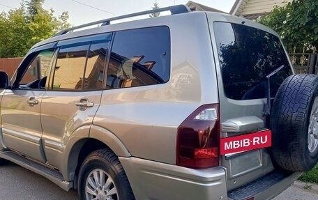 Mitsubishi Pajero III рестайлинг, 2006 год, 779 000 рублей, 3 фотография