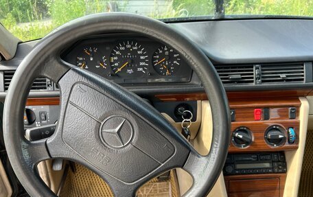 Mercedes-Benz W124, 1989 год, 750 000 рублей, 4 фотография