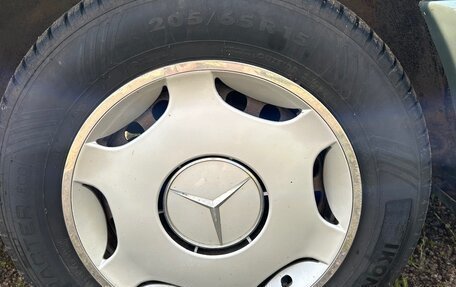 Mercedes-Benz W124, 1989 год, 750 000 рублей, 7 фотография
