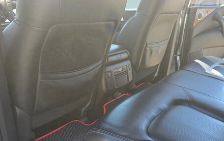 Nissan Patrol, 2012 год, 2 100 000 рублей, 12 фотография