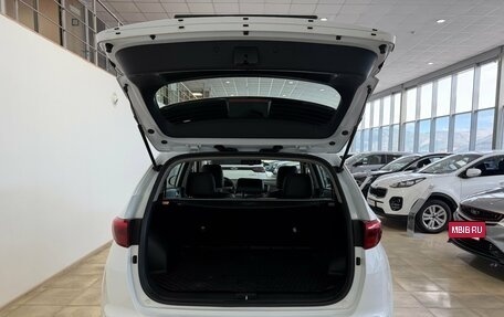 KIA Sportage IV рестайлинг, 2017 год, 1 800 000 рублей, 22 фотография