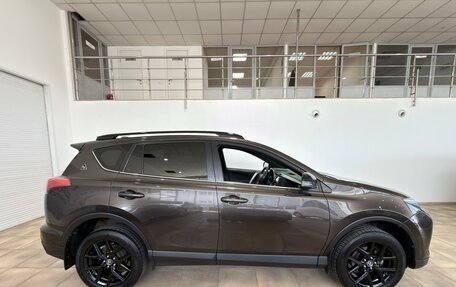 Toyota RAV4, 2019 год, 2 700 000 рублей, 7 фотография
