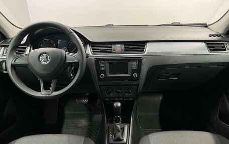 Skoda Rapid I, 2016 год, 1 050 000 рублей, 13 фотография