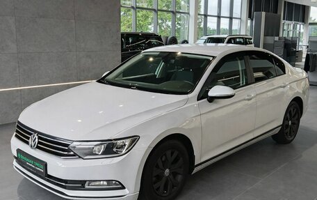 Volkswagen Passat B8 рестайлинг, 2016 год, 1 479 000 рублей, 2 фотография