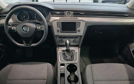 Volkswagen Passat B8 рестайлинг, 2016 год, 1 479 000 рублей, 10 фотография