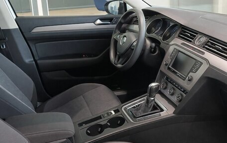 Volkswagen Passat B8 рестайлинг, 2016 год, 1 479 000 рублей, 8 фотография