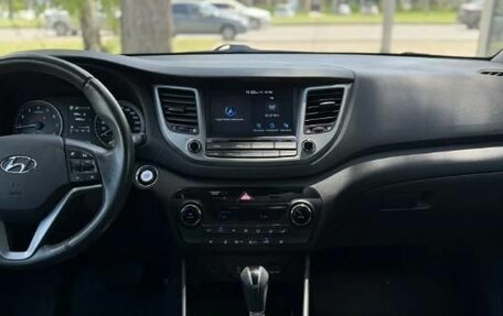 Hyundai Tucson III, 2018 год, 2 240 000 рублей, 16 фотография