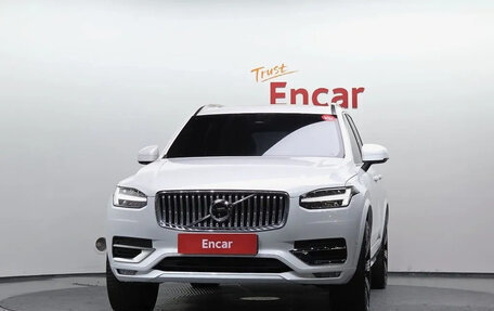 Volvo XC90 II рестайлинг, 2025 год, 8 000 000 рублей, 3 фотография