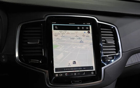 Volvo XC90 II рестайлинг, 2025 год, 8 000 000 рублей, 8 фотография