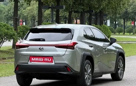 Lexus UX I, 2020 год, 1 750 010 рублей, 6 фотография