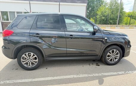 Suzuki Vitara II рестайлинг, 2017 год, 1 900 000 рублей, 9 фотография