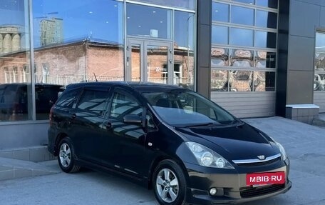 Toyota Wish II, 2005 год, 750 000 рублей, 3 фотография