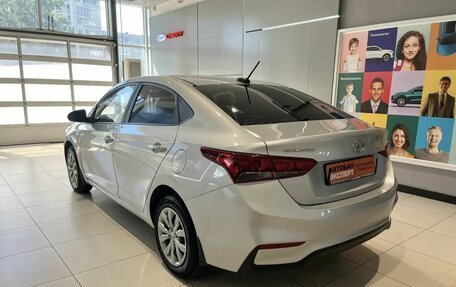 Hyundai Solaris II рестайлинг, 2019 год, 1 359 000 рублей, 6 фотография