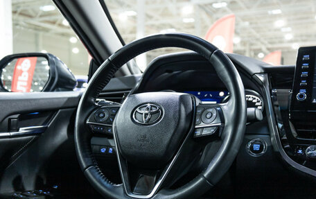 Toyota Camry, 2021 год, 3 350 000 рублей, 23 фотография