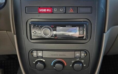 Dodge Caravan IV, 2002 год, 250 000 рублей, 14 фотография