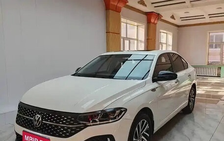Volkswagen Lavida, 2023 год, 1 345 000 рублей, 1 фотография