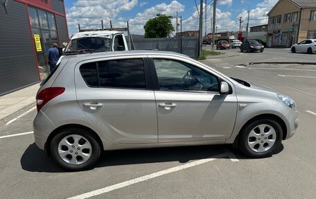 Hyundai i20 IB рестайлинг, 2010 год, 640 000 рублей, 4 фотография