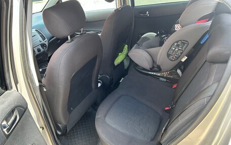 Hyundai i20 IB рестайлинг, 2010 год, 640 000 рублей, 13 фотография