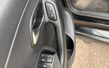 Volkswagen Polo VI (EU Market), 2016 год, 850 000 рублей, 18 фотография