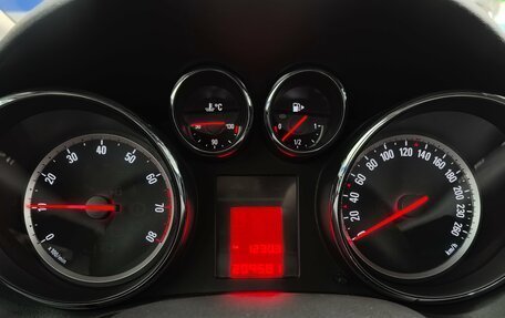Opel Astra J, 2015 год, 690 000 рублей, 12 фотография