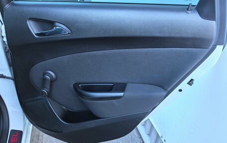 Opel Astra J, 2015 год, 690 000 рублей, 17 фотография