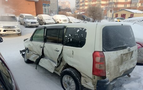 Toyota Succeed I рестайлинг, 2008 год, 160 000 рублей, 3 фотография