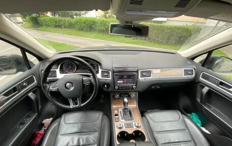 Volkswagen Touareg III, 2015 год, 2 450 000 рублей, 6 фотография