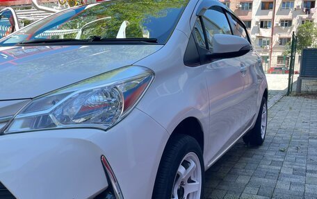 Toyota Vitz, 2018 год, 1 000 000 рублей, 5 фотография