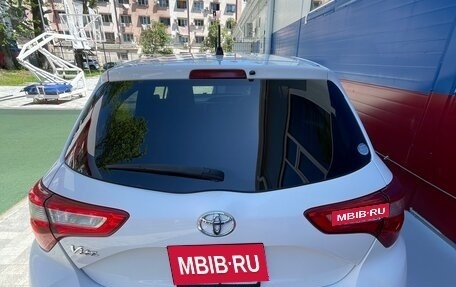 Toyota Vitz, 2018 год, 1 000 000 рублей, 6 фотография