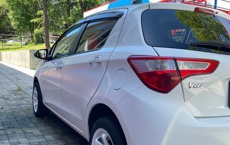 Toyota Vitz, 2018 год, 1 000 000 рублей, 23 фотография