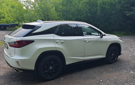 Lexus RX IV рестайлинг, 2017 год, 3 900 000 рублей, 6 фотография