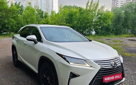 Lexus RX IV рестайлинг, 2017 год, 3 900 000 рублей, 5 фотография