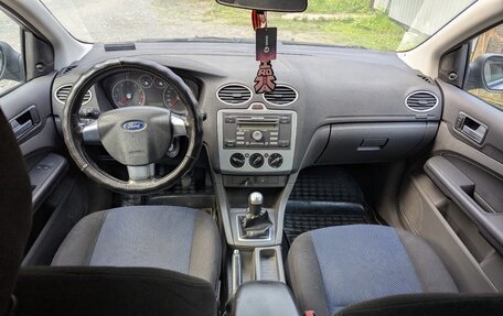 Ford Focus II рестайлинг, 2006 год, 330 000 рублей, 5 фотография