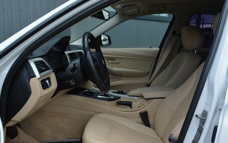 BMW 3 серия, 2016 год, 1 549 999 рублей, 18 фотография