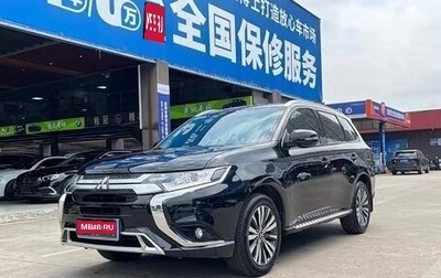 Mitsubishi Outlander III рестайлинг 3, 2021 год, 1 688 000 рублей, 1 фотография