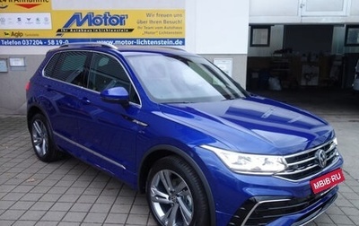 Volkswagen Tiguan II, 2023 год, 2 150 000 рублей, 1 фотография