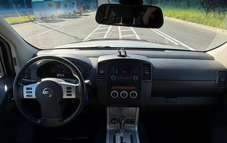 Nissan Navara (Frontier), 2014 год, 1 499 000 рублей, 8 фотография