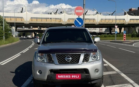 Nissan Navara (Frontier), 2014 год, 1 499 000 рублей, 2 фотография