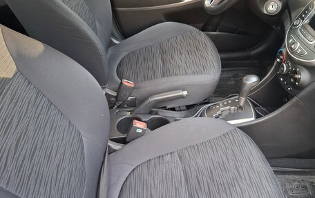Hyundai Solaris II рестайлинг, 2014 год, 970 000 рублей, 9 фотография