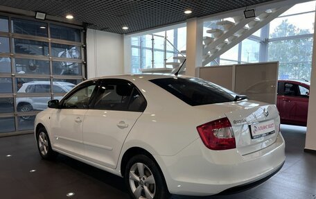 Skoda Rapid I, 2014 год, 680 000 рублей, 5 фотография