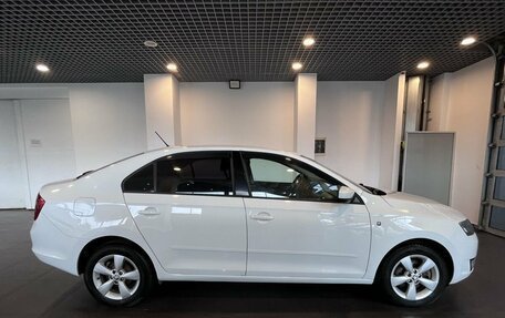 Skoda Rapid I, 2014 год, 680 000 рублей, 2 фотография