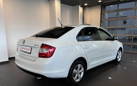 Skoda Rapid I, 2014 год, 680 000 рублей, 3 фотография