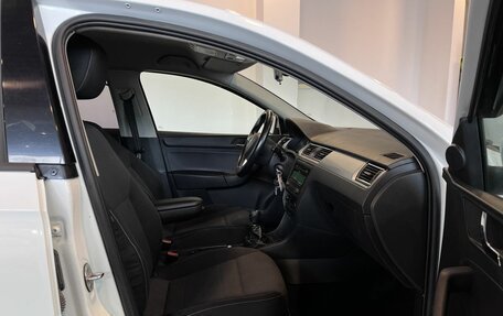 Skoda Rapid I, 2014 год, 680 000 рублей, 27 фотография