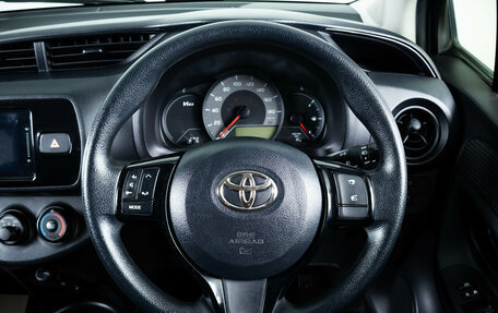 Toyota Vitz, 2017 год, 1 039 000 рублей, 15 фотография