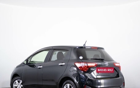 Toyota Vitz, 2017 год, 1 039 000 рублей, 7 фотография